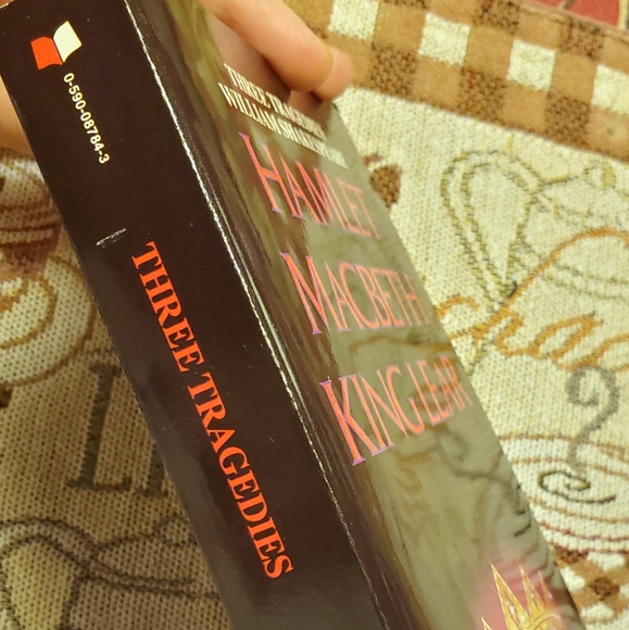 SCHOLASTIC, INC Three Tragedies by William Shakespeare Paperback - Picture 5 of 12
